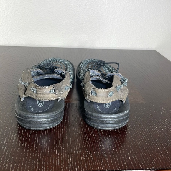 Keen Uneek Braided Mens Hiking Outdoor Slip on Sandals Size 9.5 - Picture 3 of 9